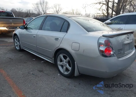 2005 Nissan Altima 3.5 Se из США, поврежденный, VIN 1N4BL11D25N921935